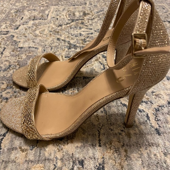 Mix No.6 heels - Picture 2 of 3